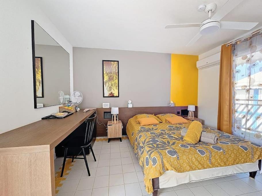 Studio Dans Village Vacances Manganao Saint-Francois  Exterior foto